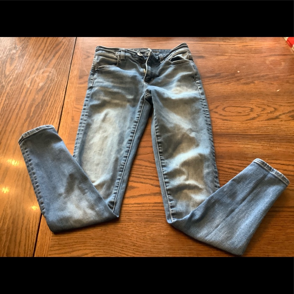 AE supper skinny stretch jeans